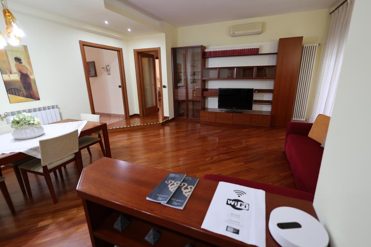 شقة Casa Diocleziano نابولي المظهر الخارجي الصورة