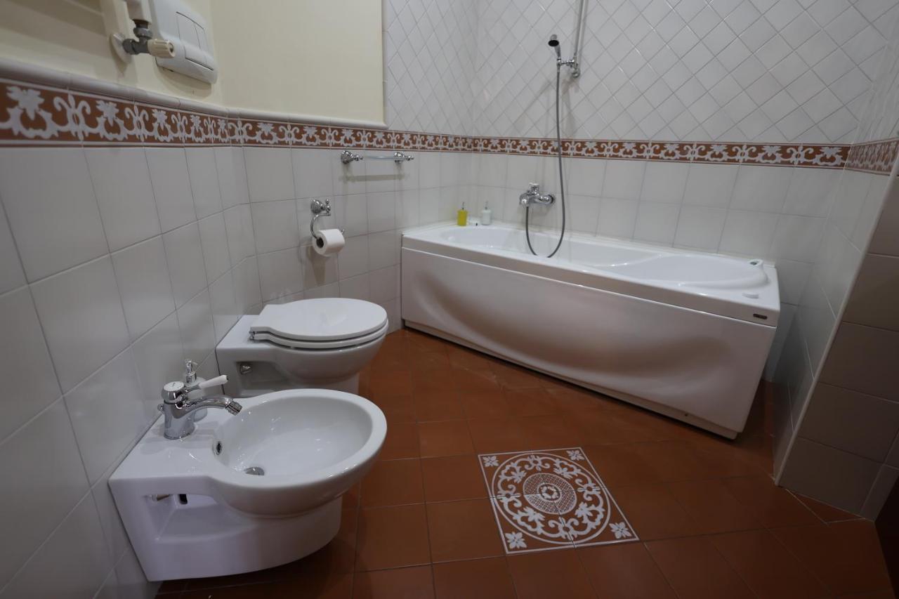 شقة Casa Diocleziano نابولي المظهر الخارجي الصورة